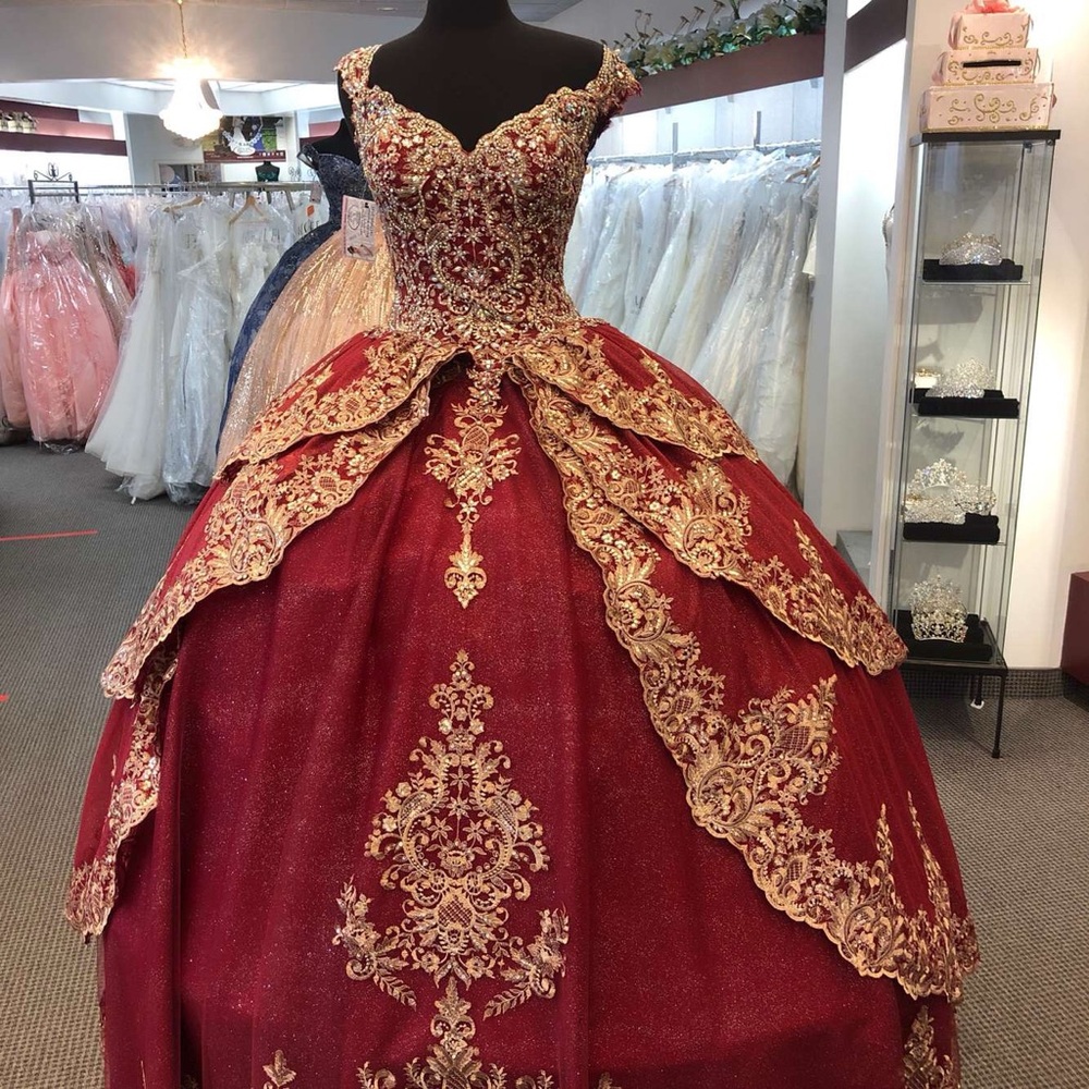 Maroon & Gold Glitter Tool Quinceanera Dress/Sweet 16 Dress